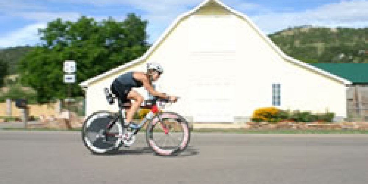 Potts, Dibens Claim Titles at IRONMAN 70.3 Boulder